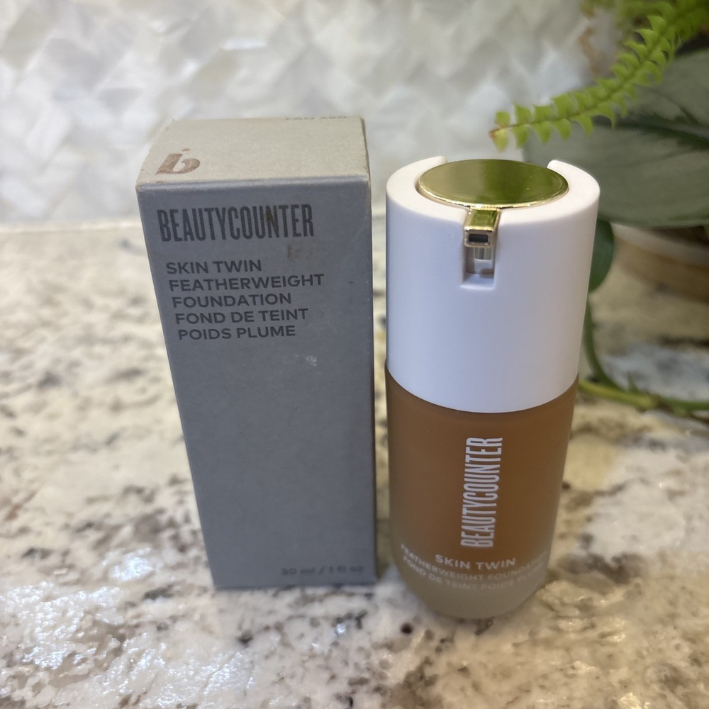 NEW BeautyCounter Beauty Counter Skin Twin Featherweight Foundation TAN 450
